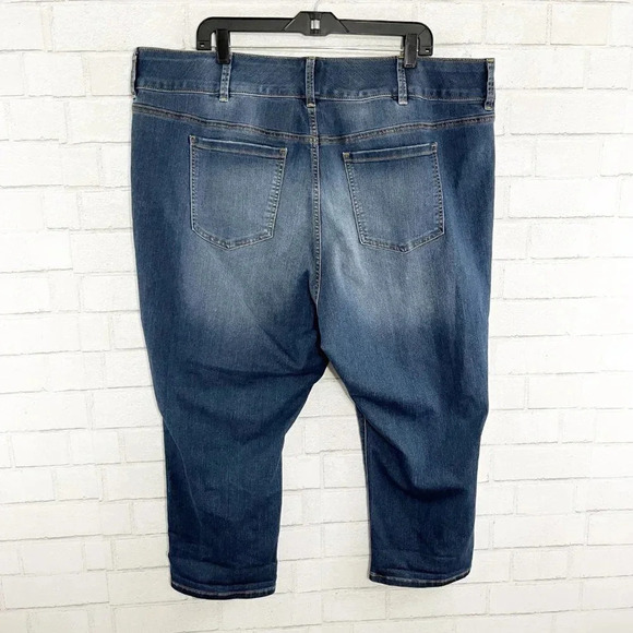 Torrid Distressed Wash High Waist Cropped Jegging Jeans Women's Plus Size 26 - Picture 4 of 8
